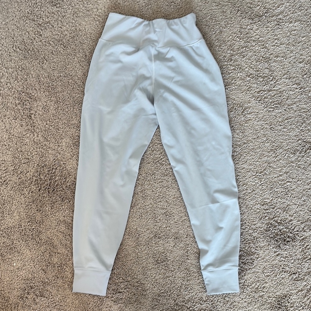 Under Armour Gray Joggers Athletic Fit - Picture 3 of 3